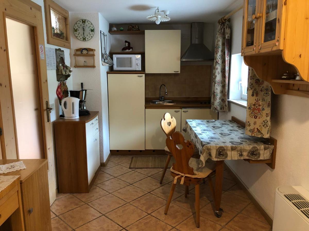 Mes Lastei Appartement Campitello di Fassa Buitenkant foto